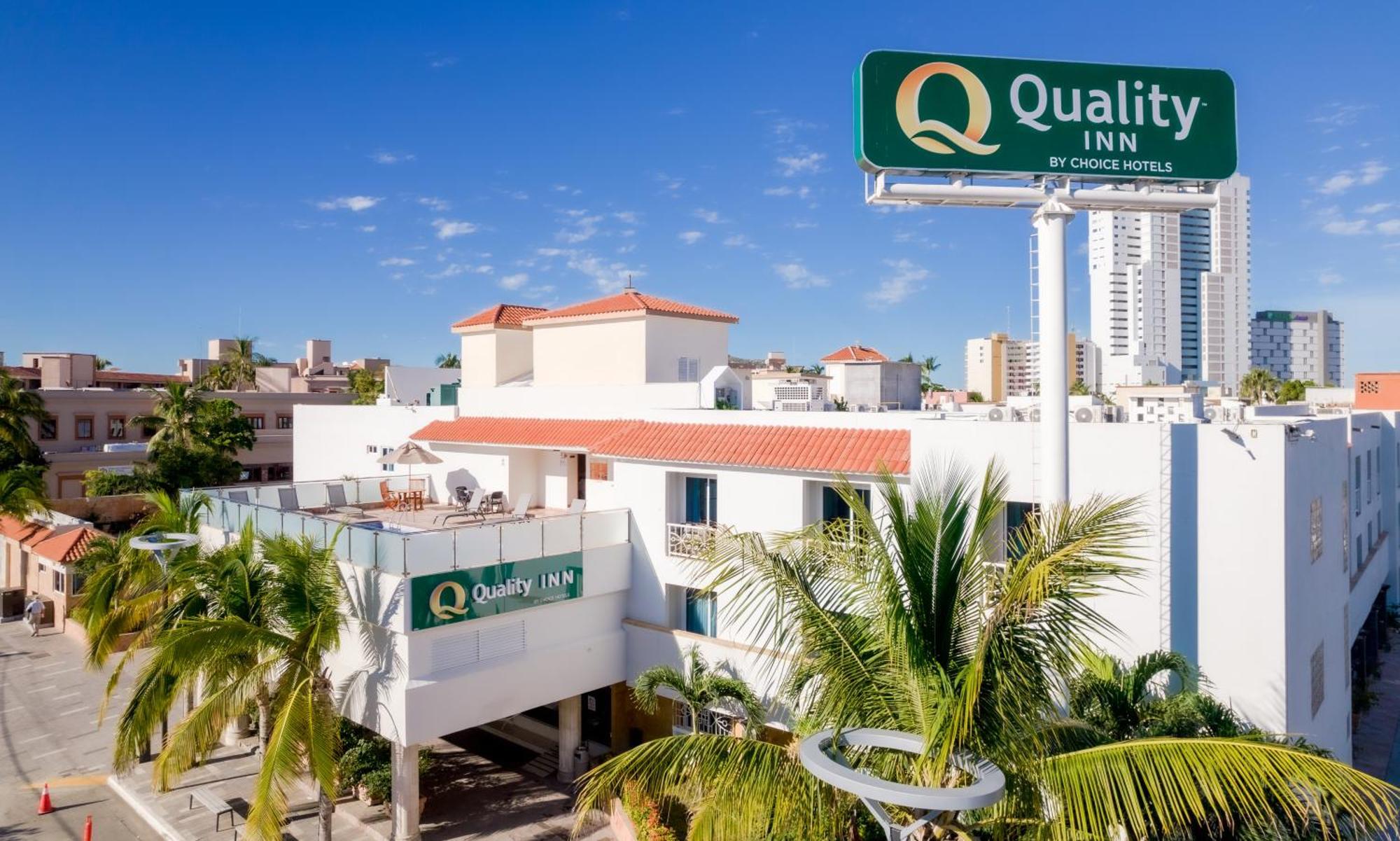 Quality Inn Mazatlan Exterior photo
